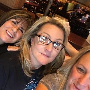 Meet your Posher, Jennie